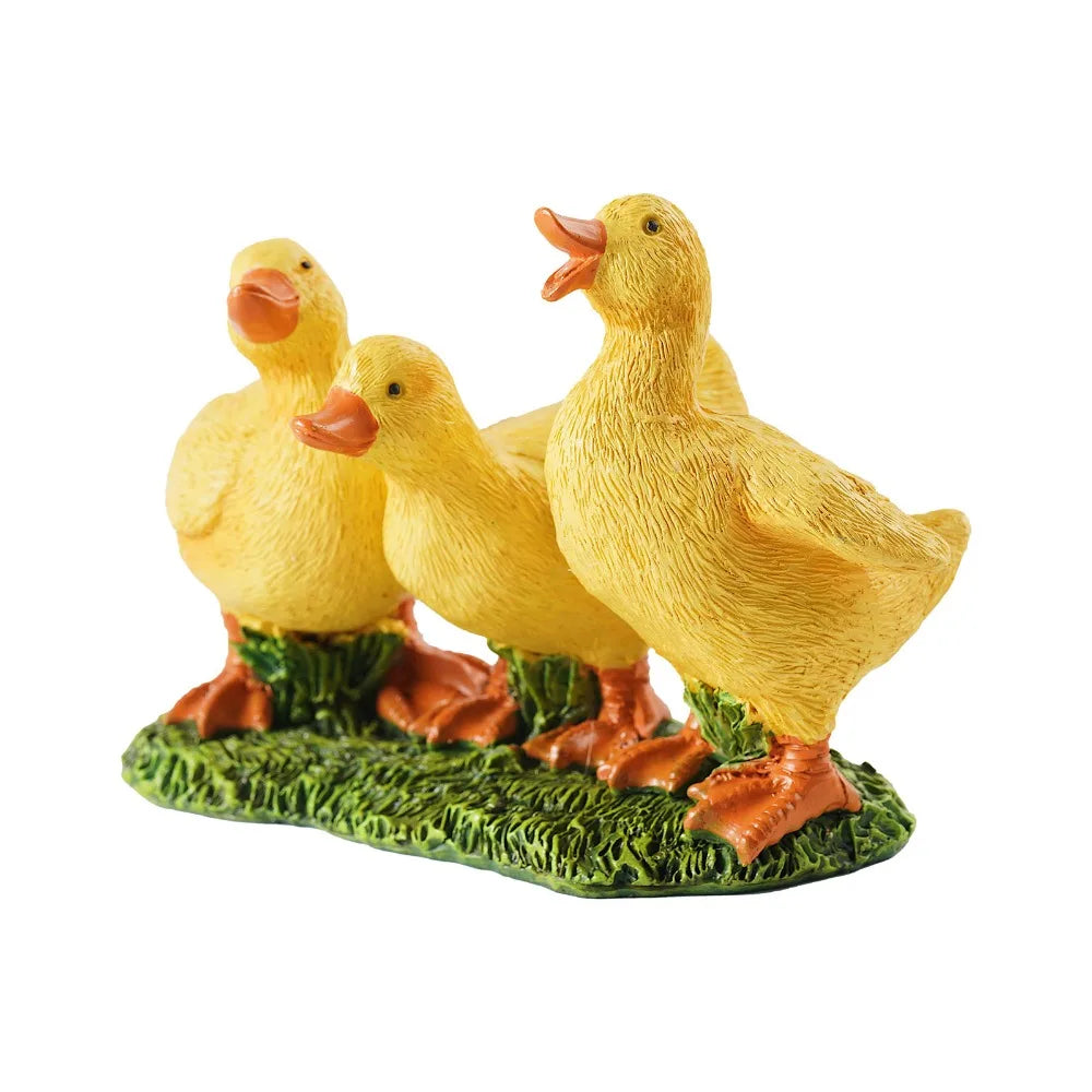 Garden Decor Resin Three Ducks Statue Decorative Cute Ducks Sculpture Cartoon Animal Miniatures Figurine Garden